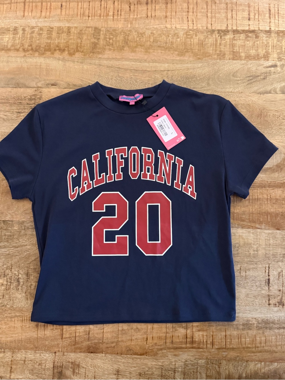 NWT Edikted California 20 Graphic Crop Tee Navy Varsity Size L